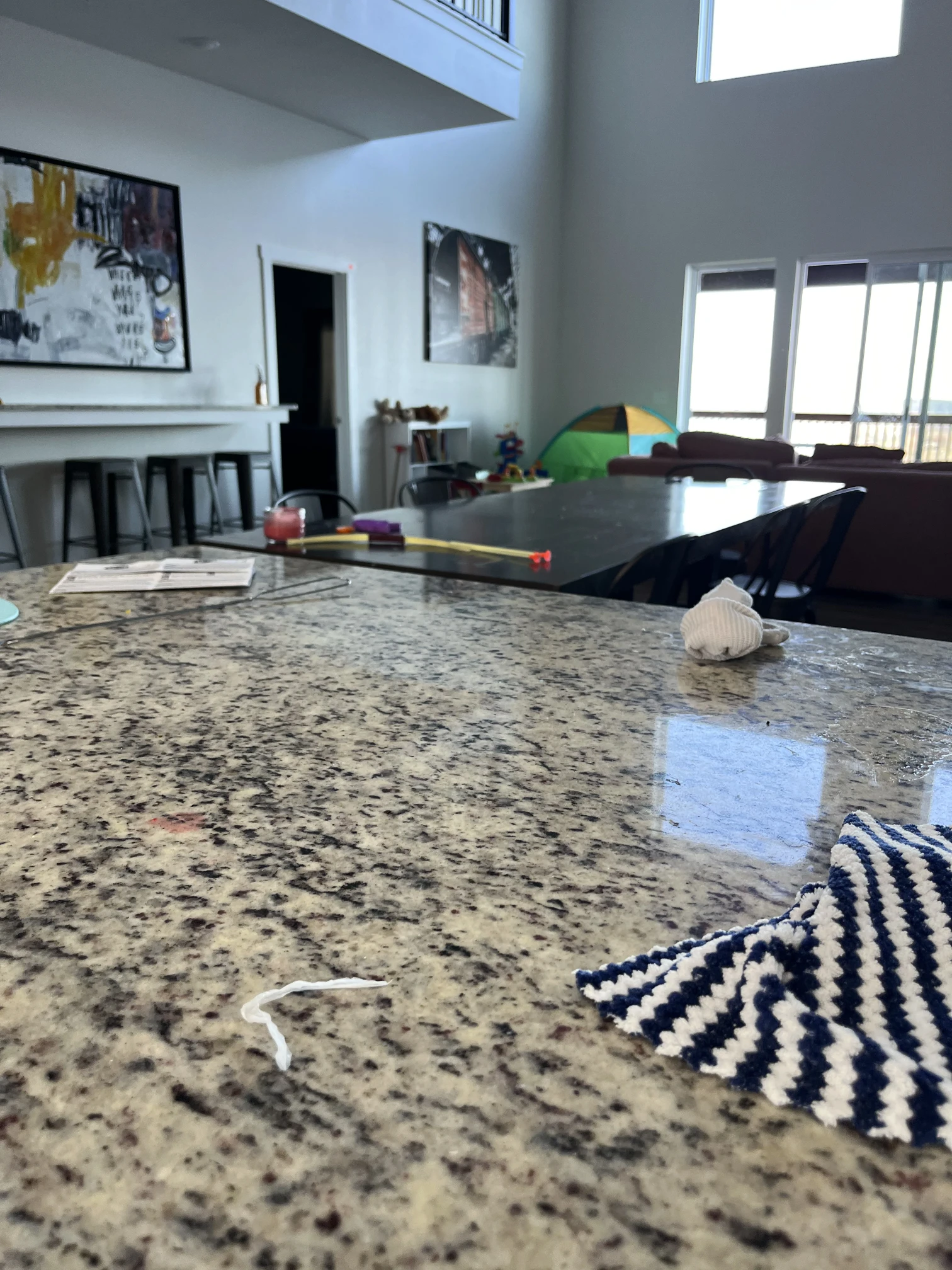 kids’ room before cleaning